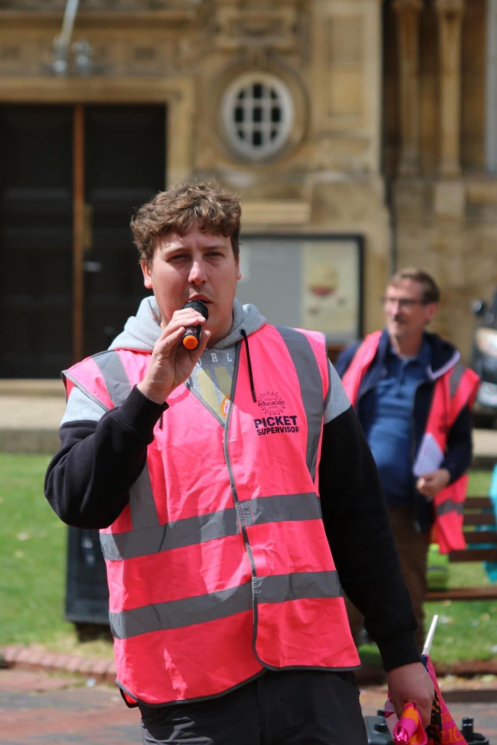 Calling all Leicestershire NEU workplace reps